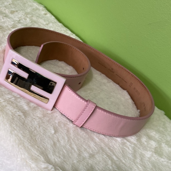 Fendi Pink Belt size 80/32 - Picture 4 of 4